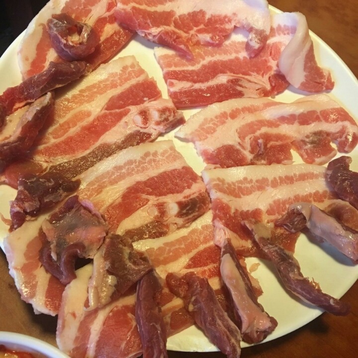 1인분에 2천원 삼겹살집.jpg | 인스티즈