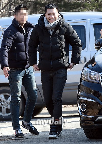 입대하는 이승기.jpg | 인스티즈