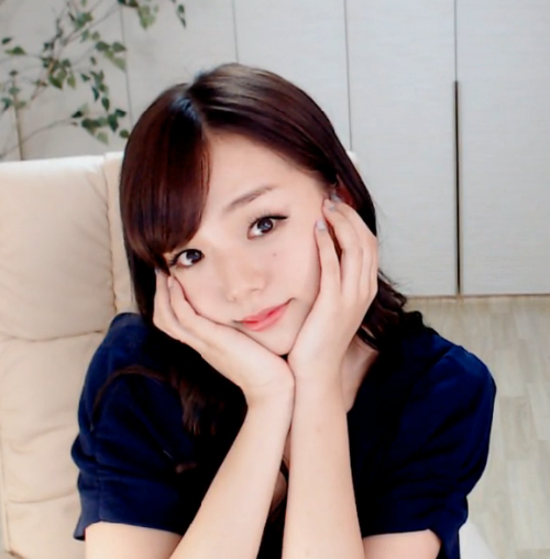 진짜 예쁜여자가 아프리카 캠빨까지 받으면 생기는일.gif | 인스티즈