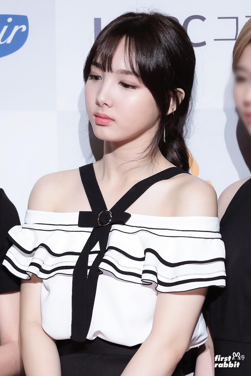 [트와이스] 나연 미모 미쳣습니다 | 인스티즈