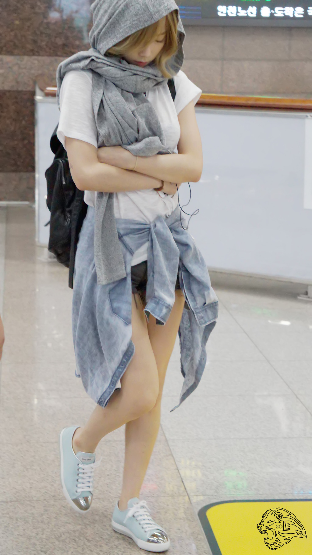 출국하는 태연 .jpg | 인스티즈