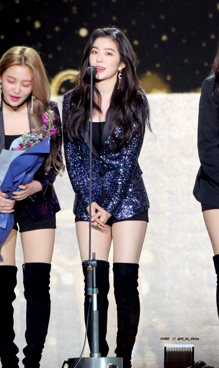 블링블링한 의상입은 아이린.jpgif | 인스티즈