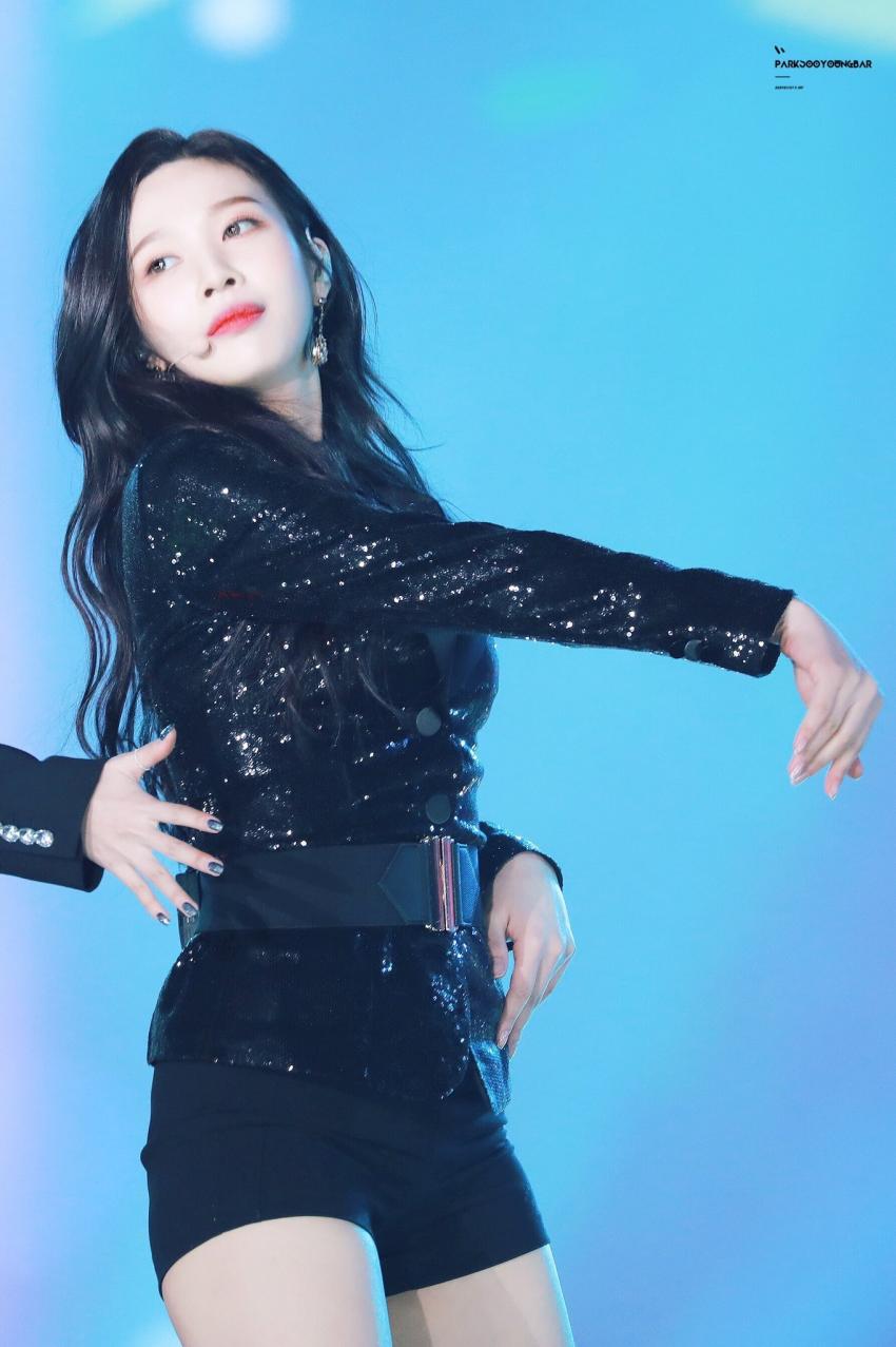 레드벨벳의 큐티섹시 담당 조이.jpgif | 인스티즈