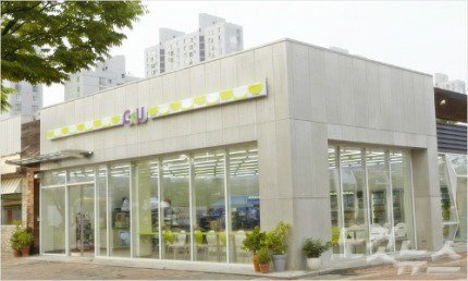 평생 편의점 공짜 vs 평생 모든 비행기,차 이용 공짜 | 인스티즈