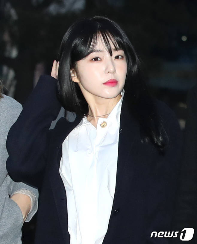 [레드벨벳] 뮤뱅 출근길 아이린 | 인스티즈