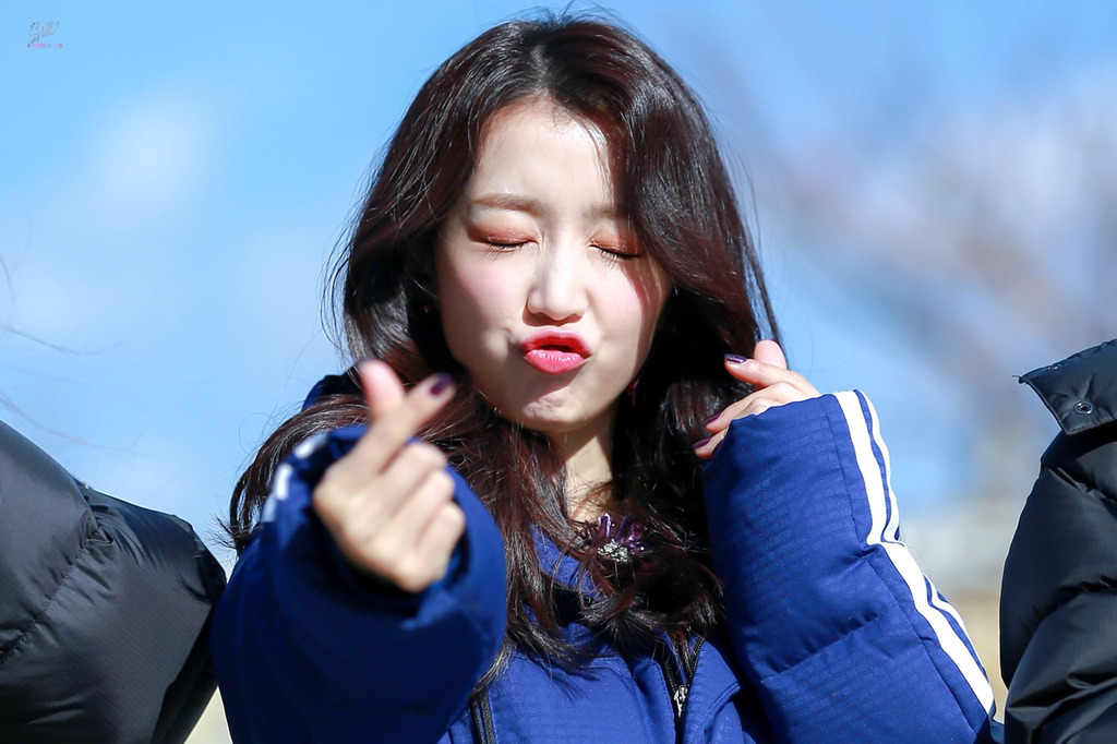 [구구단] 생일파티에 초대한 형이 아웃백에 가자고해서 하나 | 인스티즈