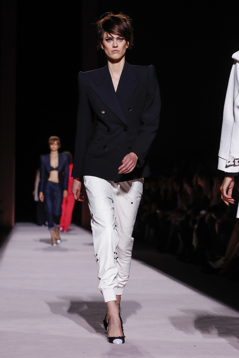 톰 포드 2018 S/S 컬렉션 | 인스티즈