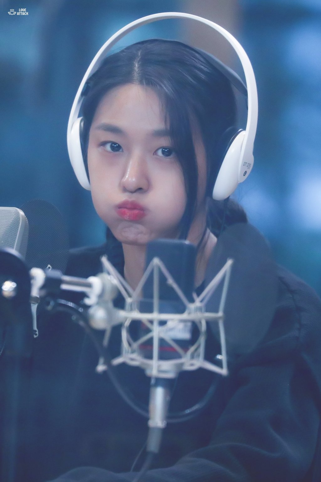 오늘 생일을 맞은 설현이.jpgif | 인스티즈