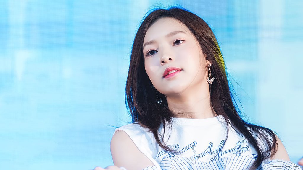 에이프릴의 예람쥐 예나.jpg | 인스티즈