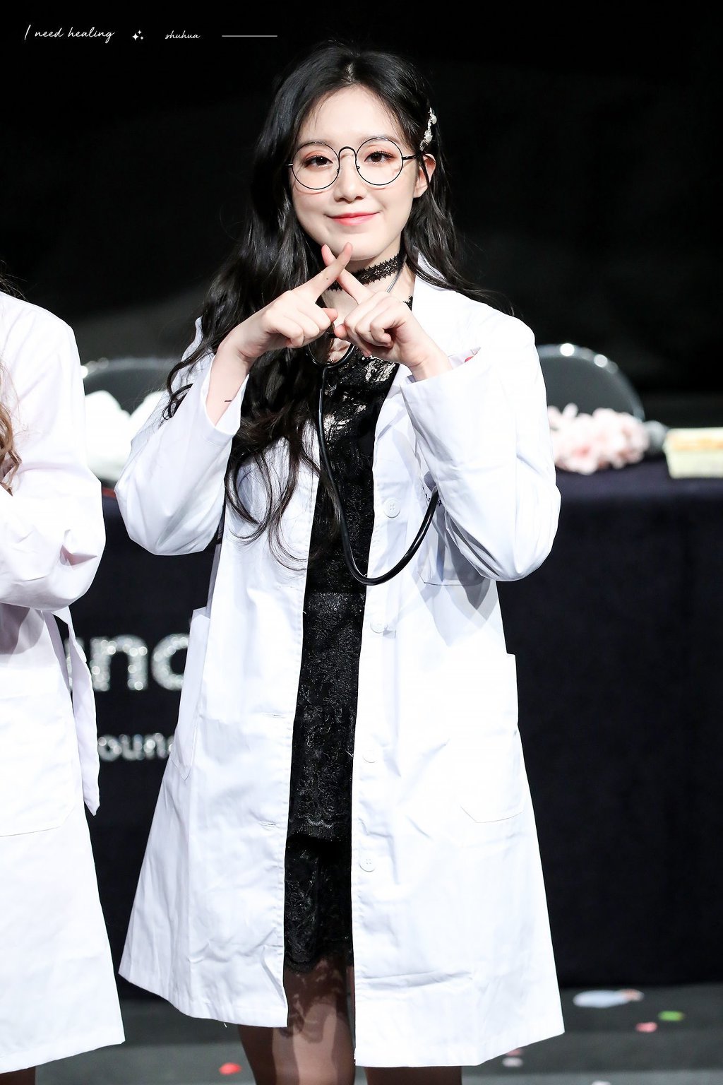 (여자)아이들의 비쥬얼담당 백설공주 슈화.jpgif (311장) | 인스티즈