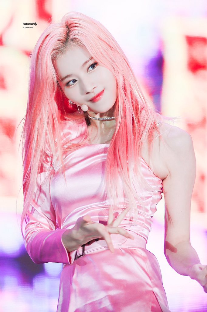오늘이 생일인 트와이스 사나.jpgif (335장) | 인스티즈