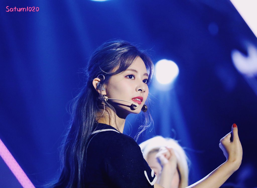 머리묶은 쯔위.jpgif | 인스티즈