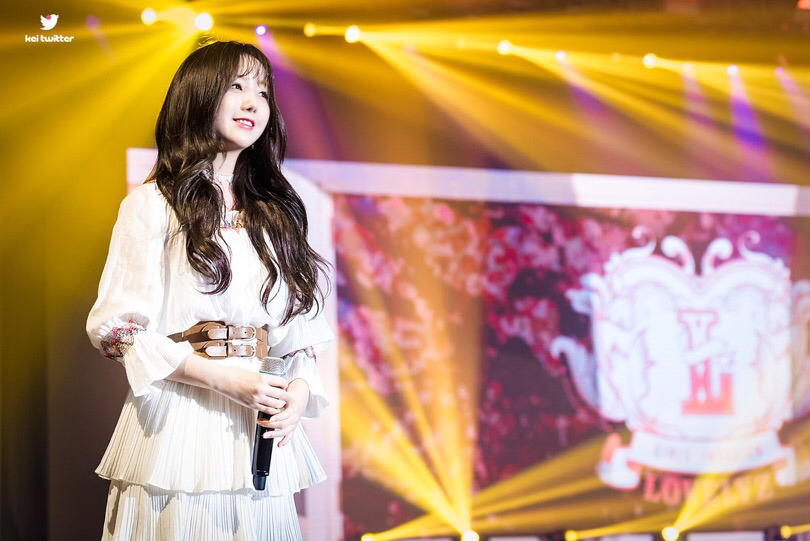 [러블리즈] 거래처에서 다시 회사로 돌아와서 케이 | 인스티즈