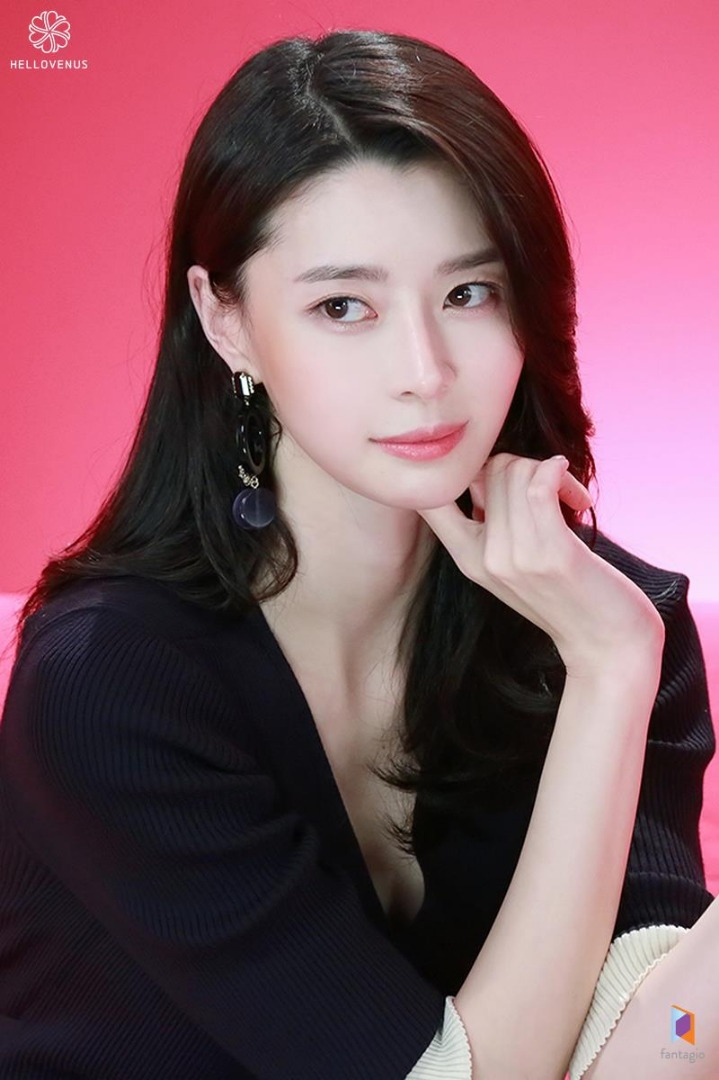 데이터주의) 네모 광고 찍은 헬로비너스 | 인스티즈