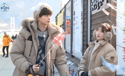 잘생긴 남자를봤을때 여자들반응.GIF | 인스티즈