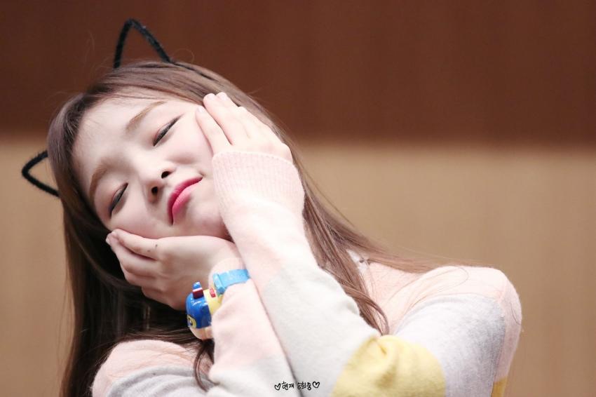표정이 다양한 오마이걸 승희.jpg | 인스티즈