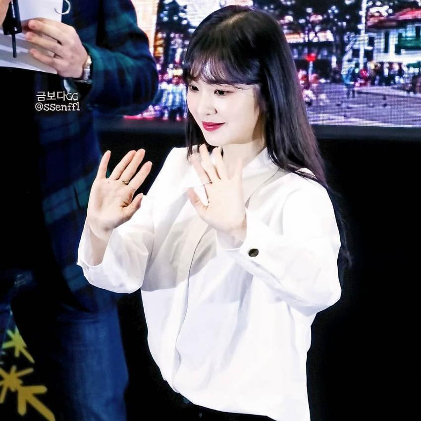 레드벨벳 아이린의 옆태.jpgif | 인스티즈