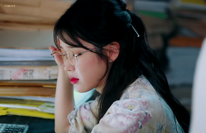 아이유.gif | 인스티즈