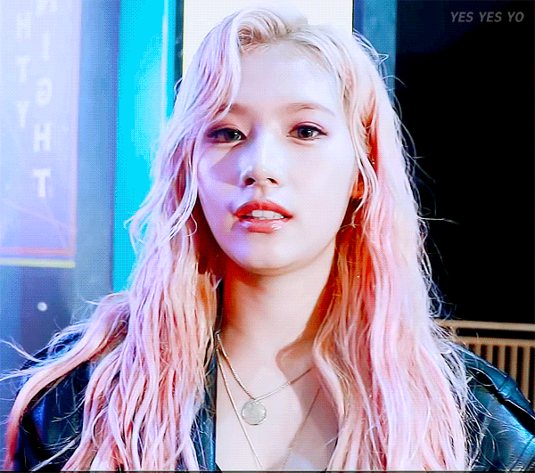 오늘이 생일인 트와이스 사나.jpgif (335장) | 인스티즈