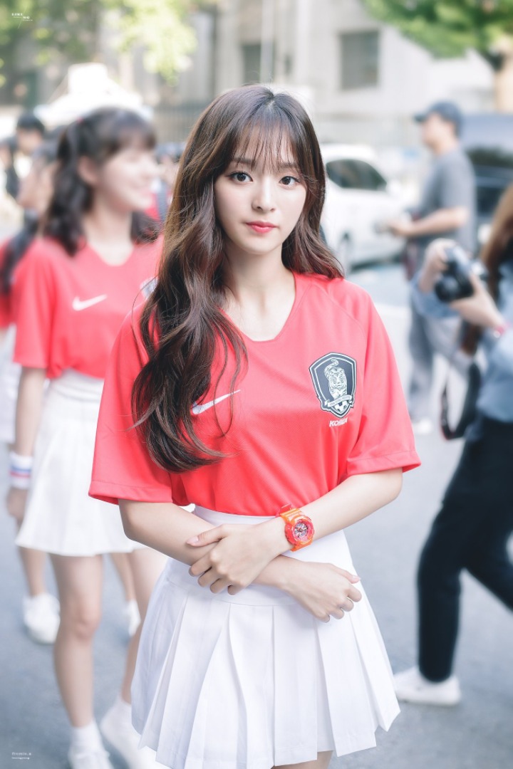 프로미스나인 이나경.gif | 인스티즈
