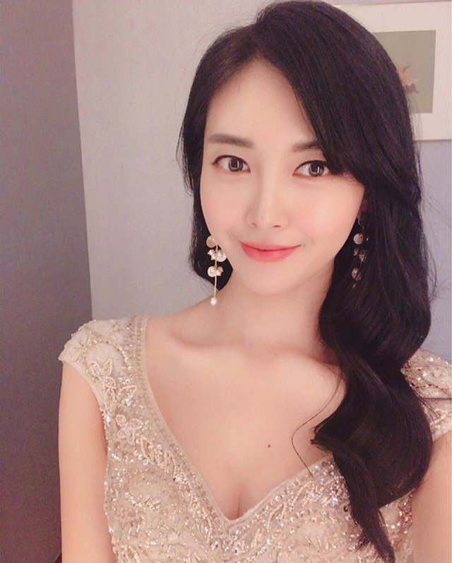 오늘자 홍재경 아나 | 인스티즈