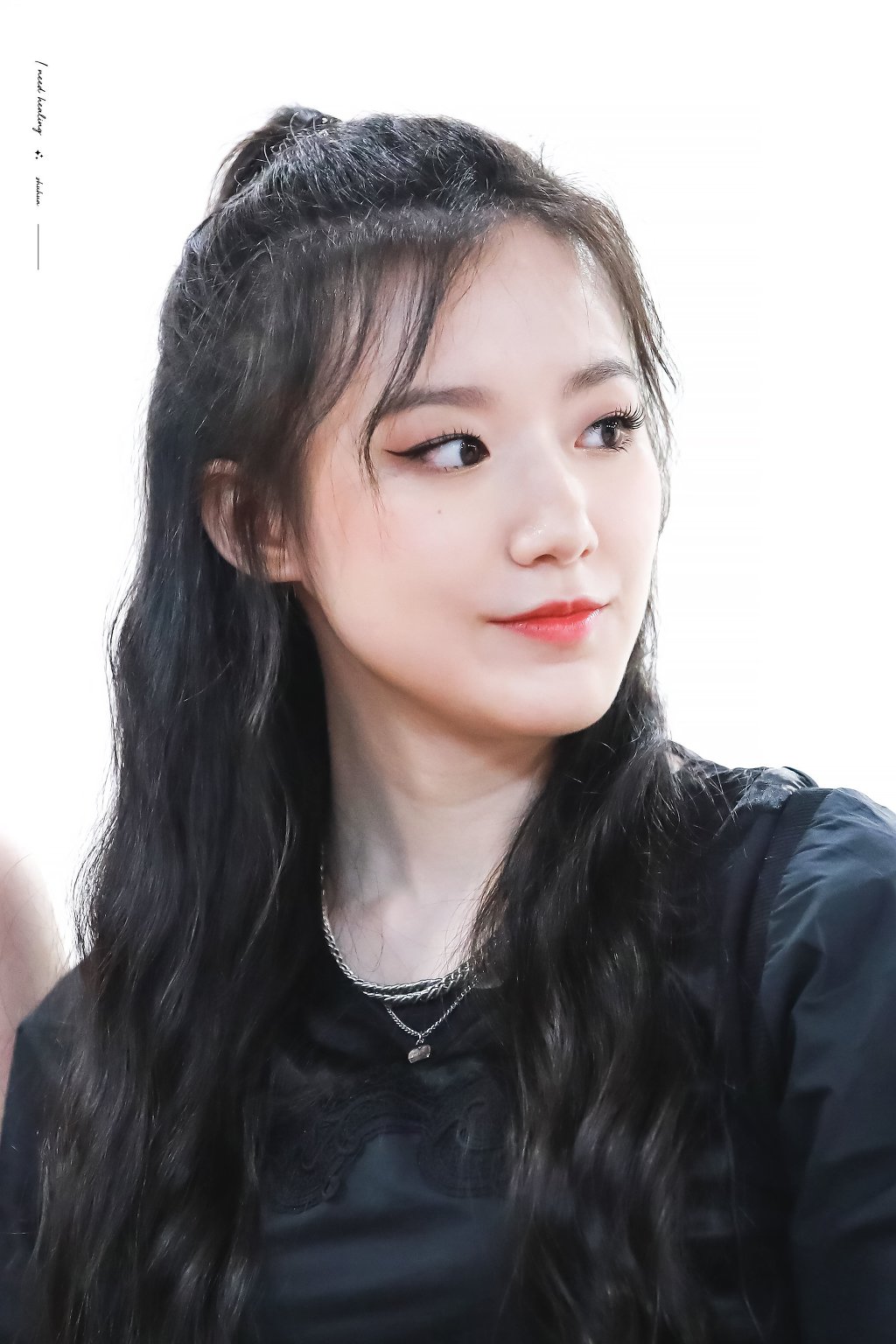 새하얀 여자아이들 슈화.jpgif | 인스티즈