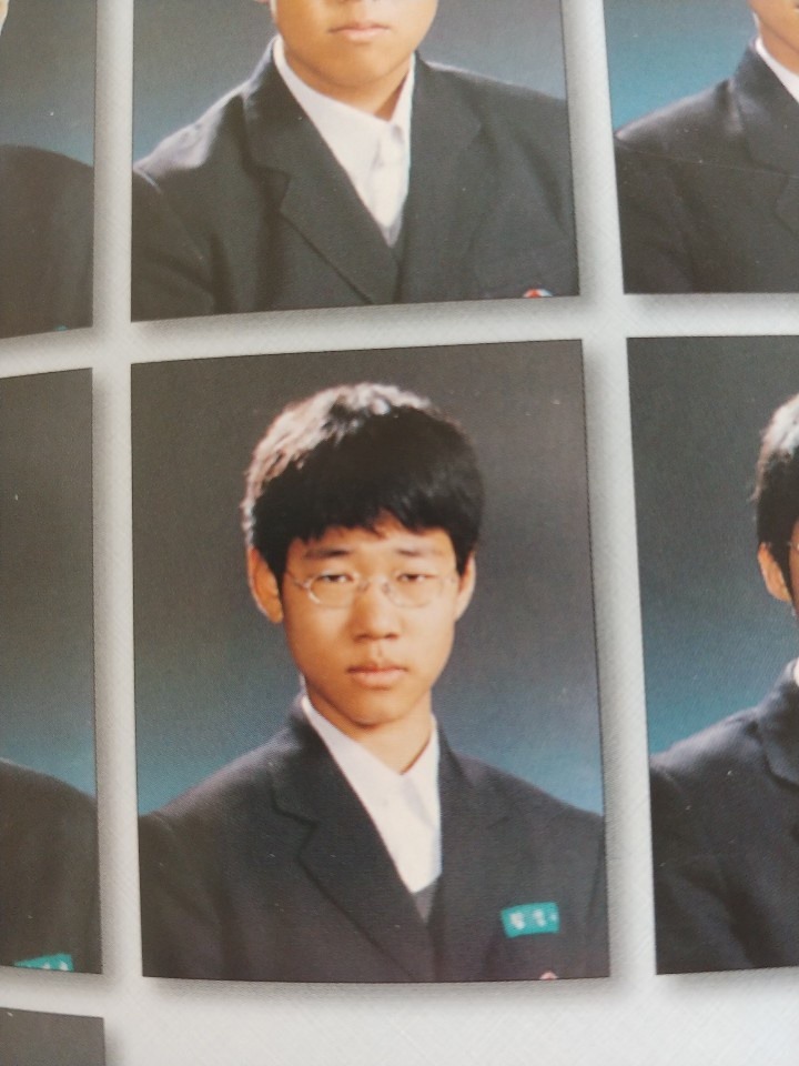 pc방 살인범 김성수 중,고등학교 졸업사진.jpg | 인스티즈
