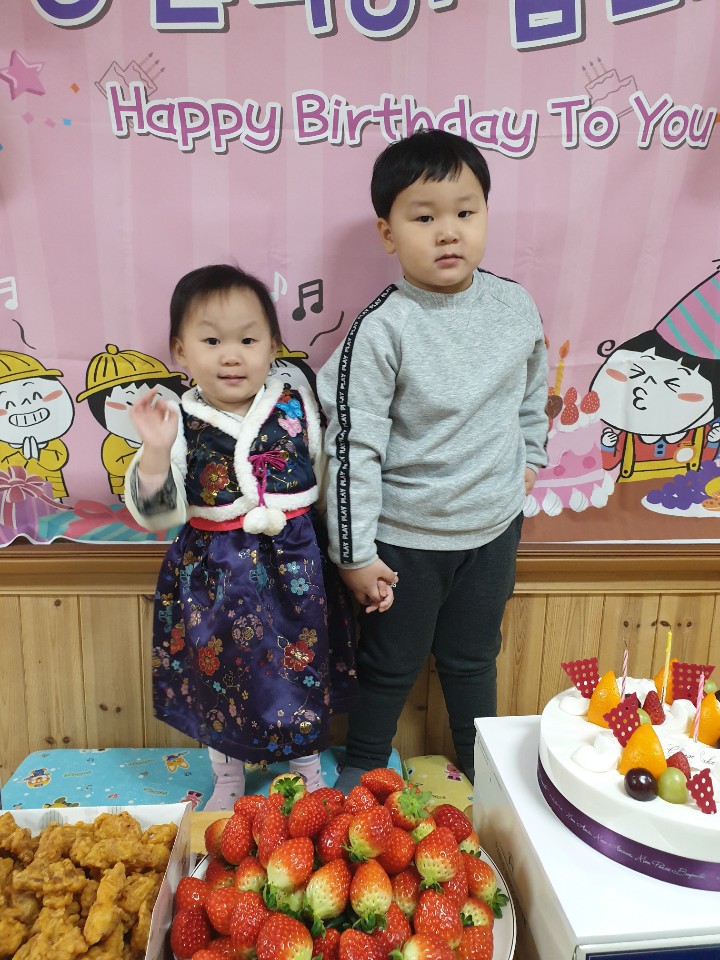 점핑 고릴라 이미지