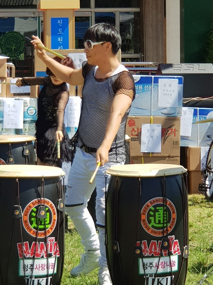 어룡초등학교 이미지