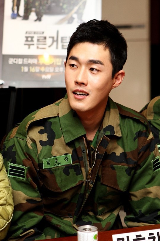 군생활 같이 한다? 안한다? | 인스티즈