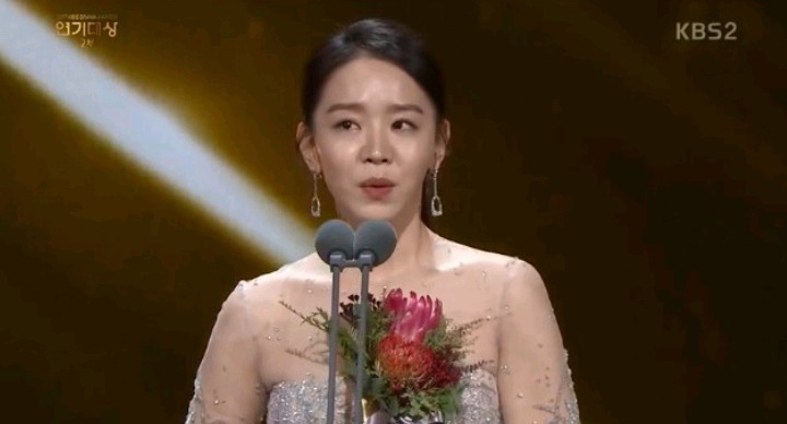 3사 통틀어 제일 상 잘줬다는 KBS 연기대상 | 인스티즈