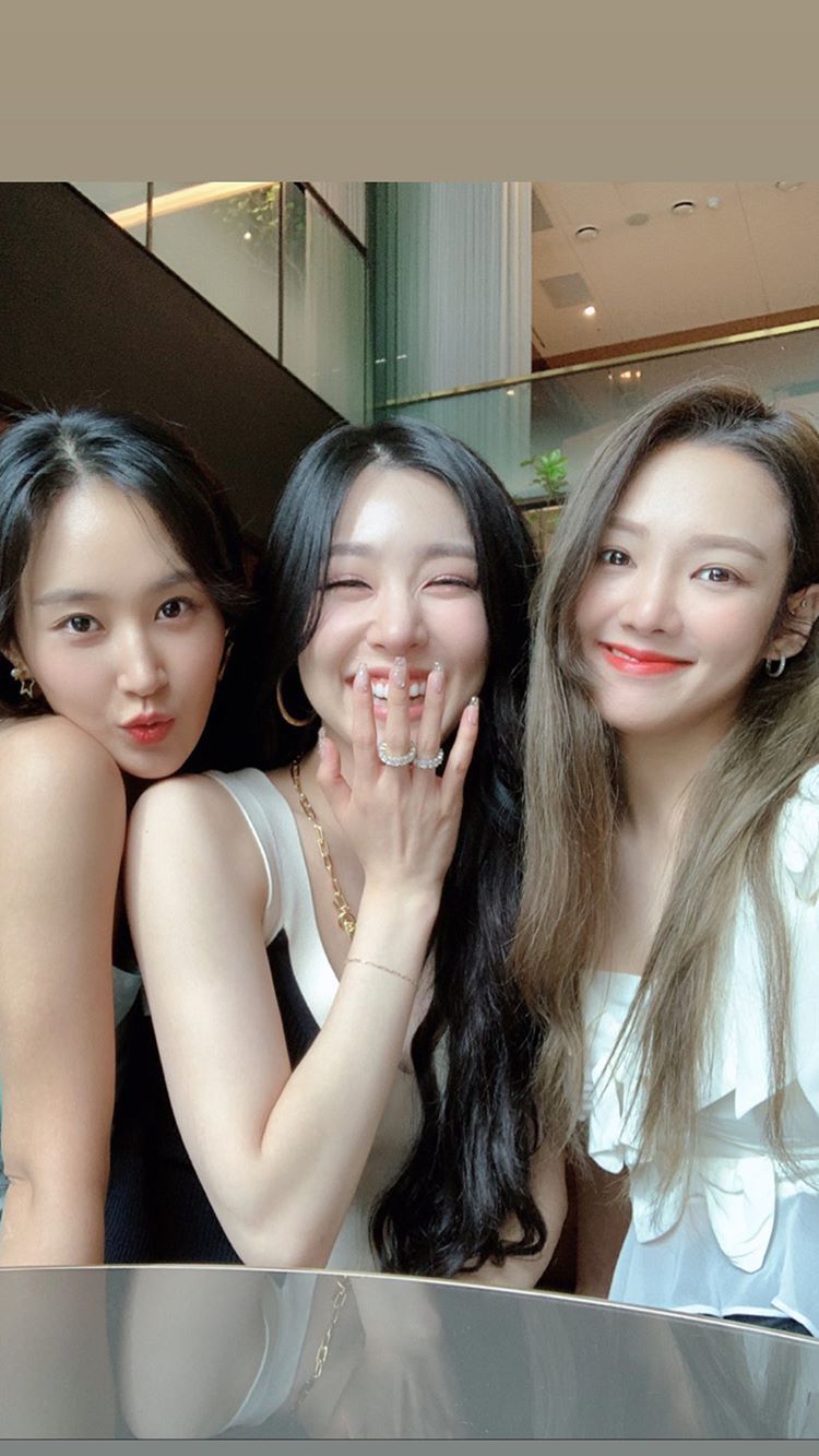 99F6A14B5F4FFB65082D36