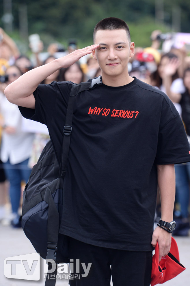입대하는 지창욱. jpg | 인스티즈