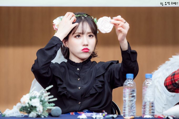 [러블리즈] 비가 오면 할 일이 많이 없어서 명은이 | 인스티즈