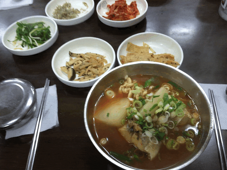 속시원한 국물! 얼큰한 동태탕 gif | 인스티즈