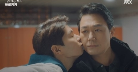 동성친구 간에 스킨십 어디까지 허용 가능한가요? | 인스티즈